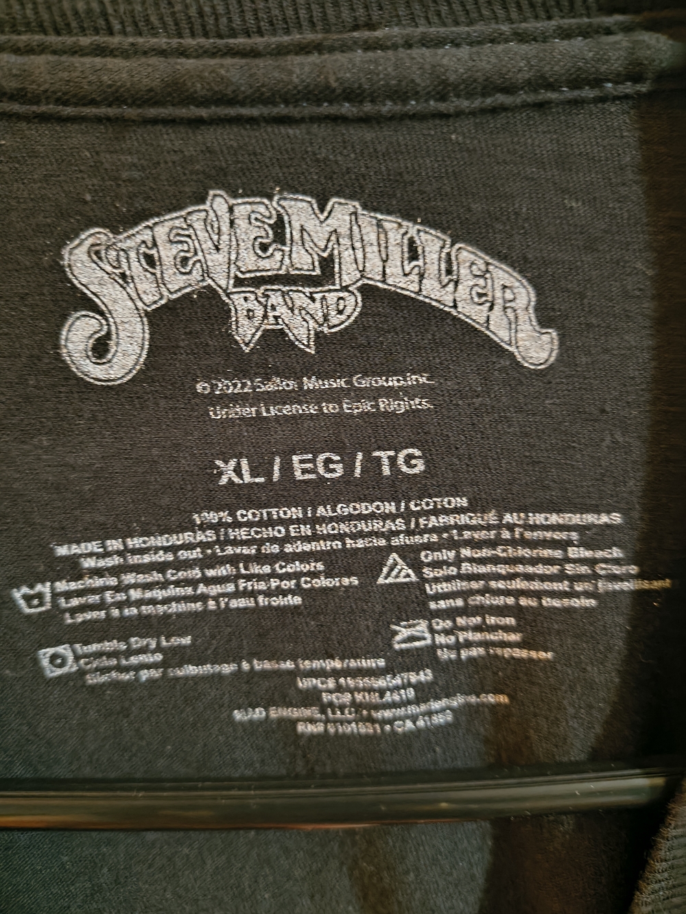 Steve Miller Band Graphic Tee - Black with Rainbow Pegasus - Picture 2 of 4